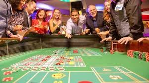 Android app interface showing live-dealer table selection